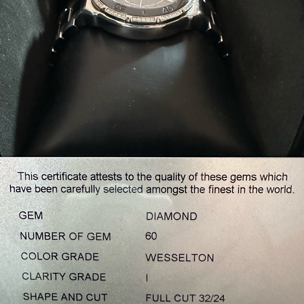 Tag HEUER Formula 1 Diamond/Ceramic Bezel Stainless Steel/Ceramic Band. - Picture 6 of 7